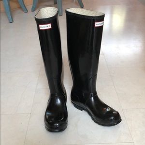 Hunter Original Tall Gloss black rain boots